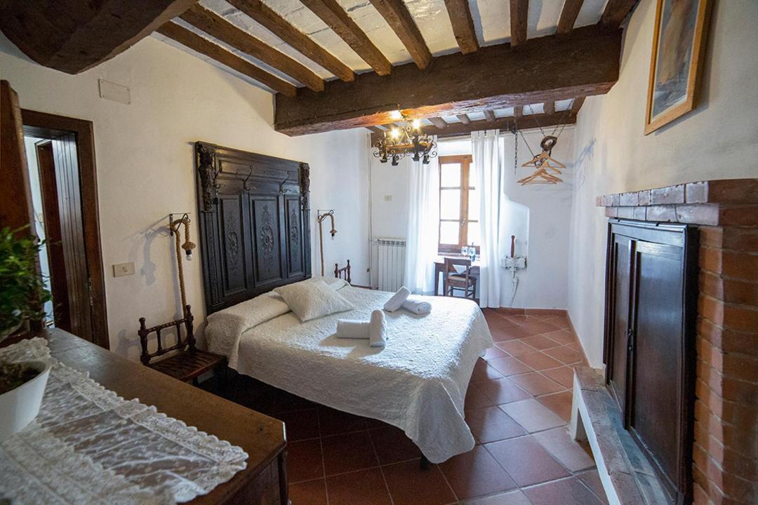 Dulcis In Borgo Panzió Santa Lucia  Kültér fotó