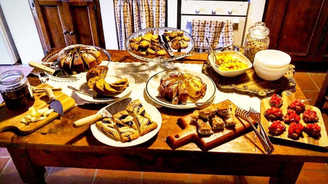 Dulcis In Borgo Panzió Santa Lucia  Kültér fotó